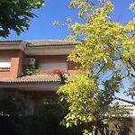 Casa De Aurora * Rubí