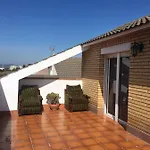 Pansiyon Casa De Aurora Rubí